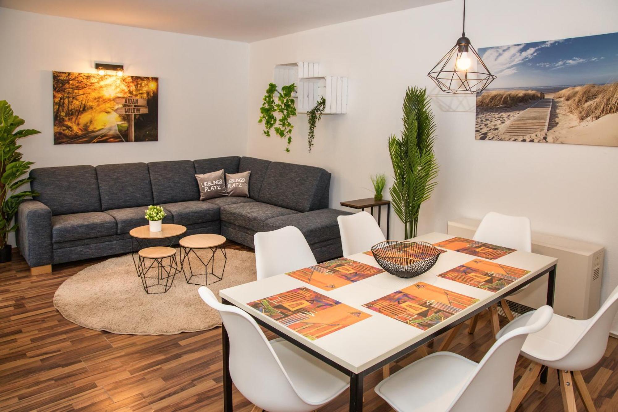 Ferien- & Monteur Maisonette Apartment In Magdeburg, H Eksteriør bilde