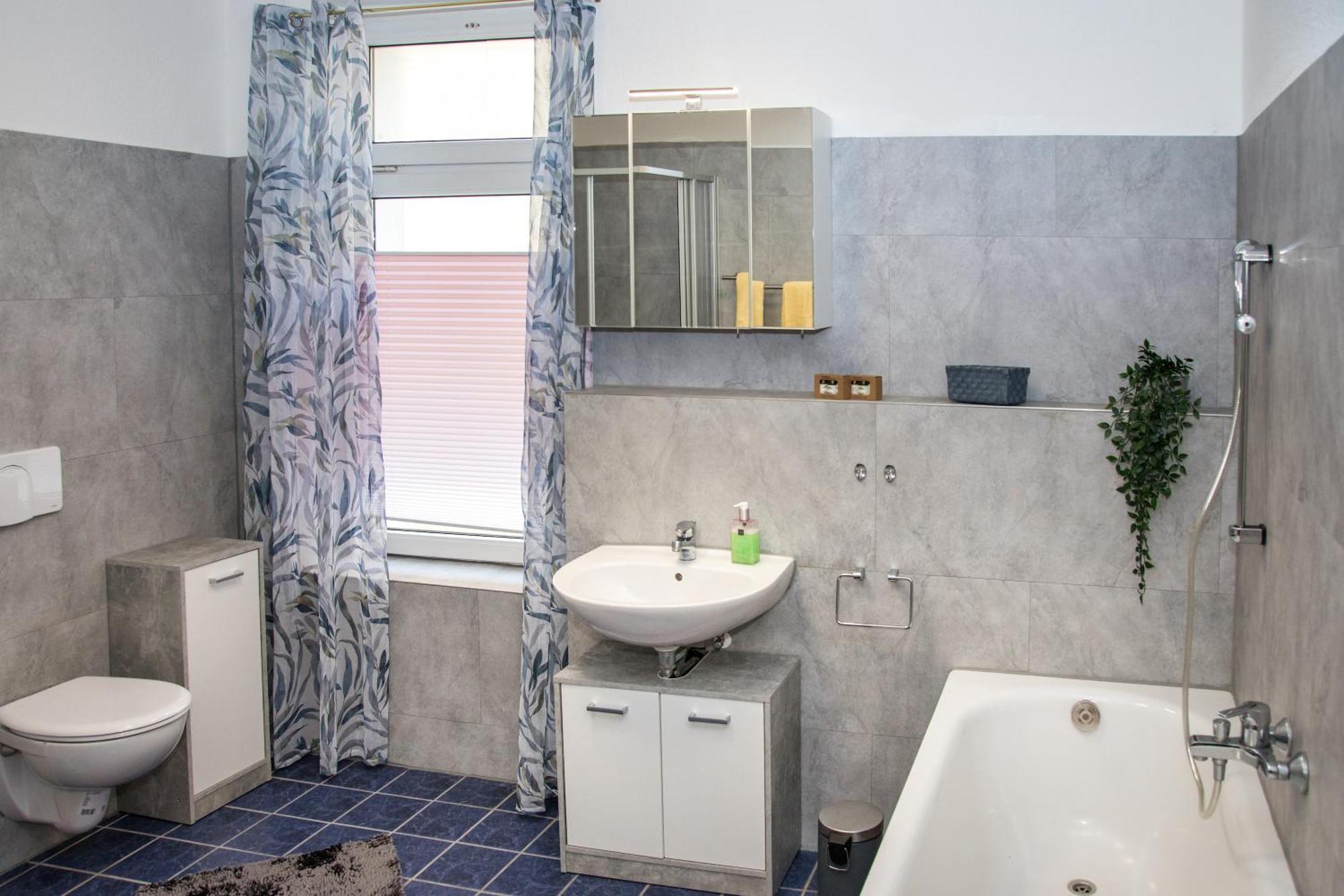Ferien- & Monteur Maisonette Apartment In Magdeburg, H Eksteriør bilde