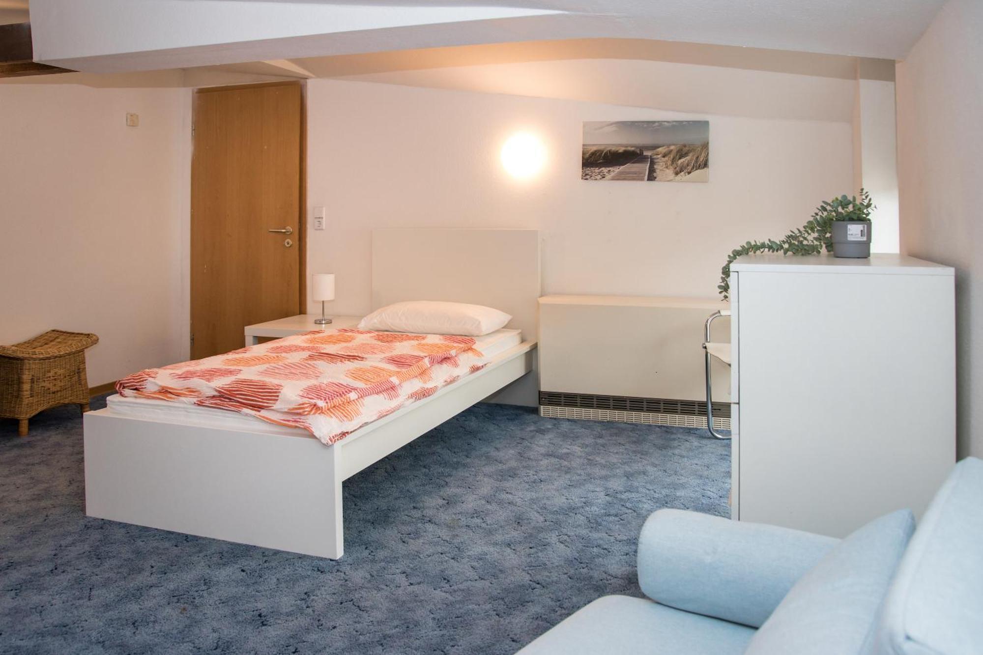Ferien- & Monteur Maisonette Apartment In Magdeburg, H Eksteriør bilde