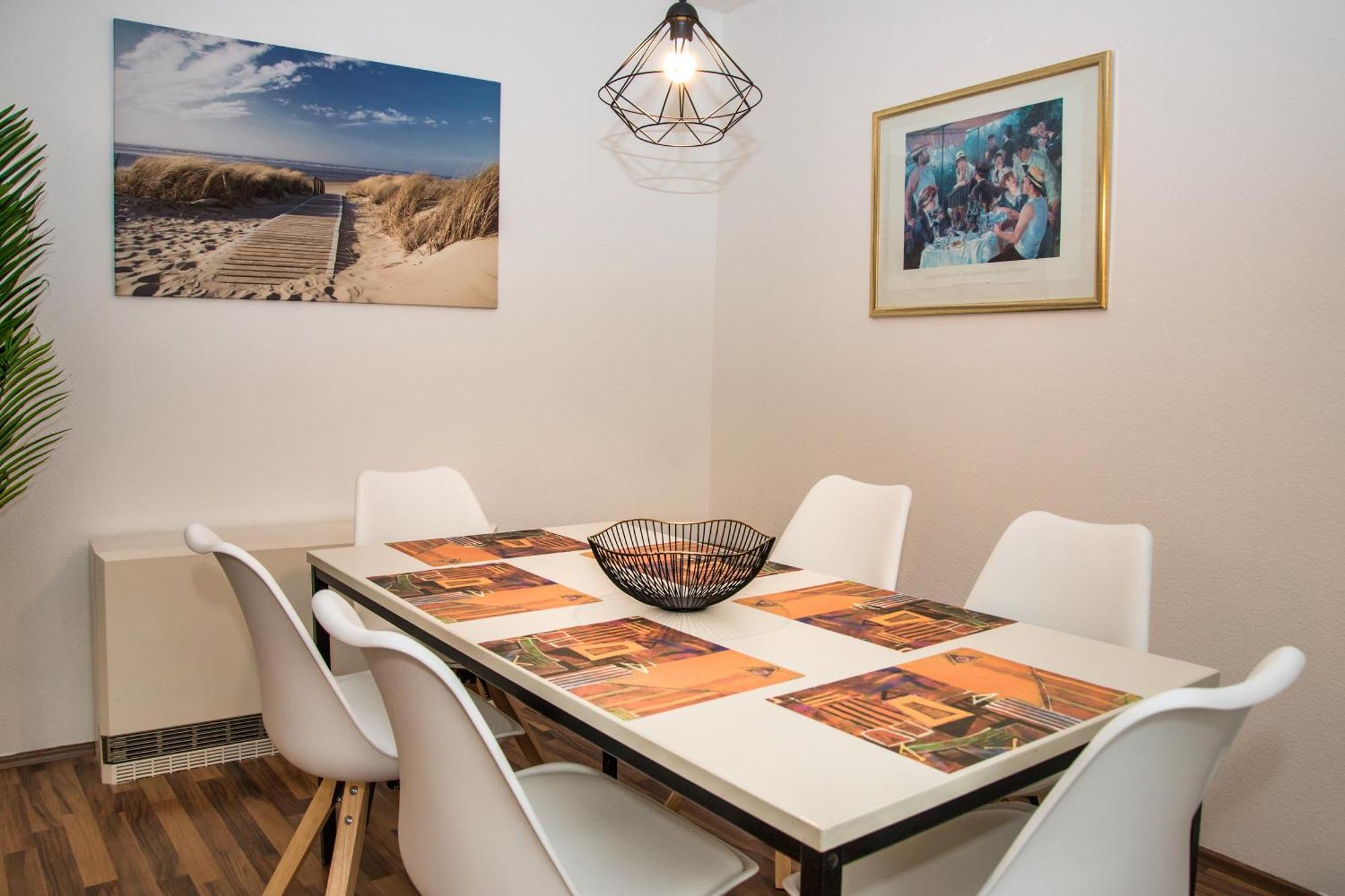 Ferien- & Monteur Maisonette Apartment In Magdeburg, H Eksteriør bilde